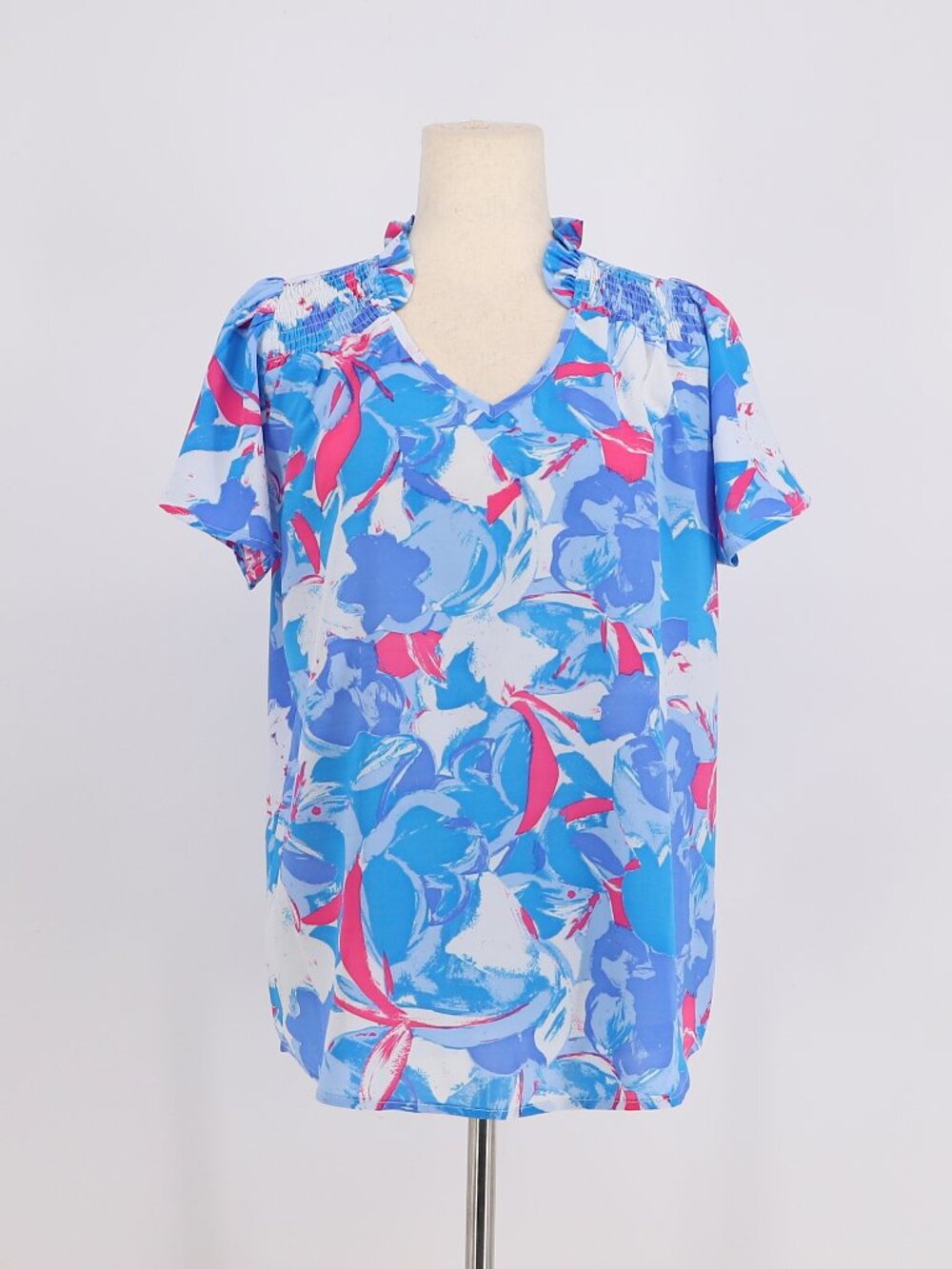 NWT PERIWINKLE Collection Ruffle Neck Short Sleeve Top Blue Size S